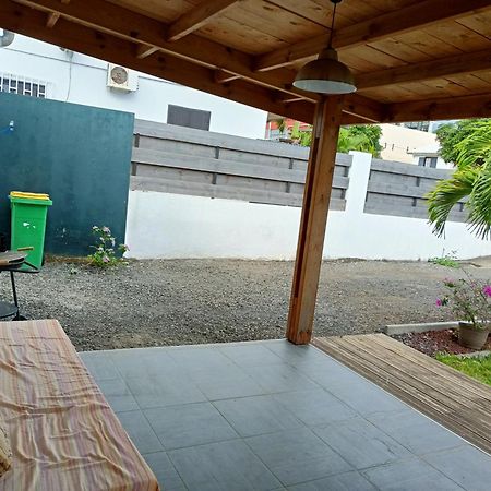 Jolie Maison T3 A St Pierre, 2 Chambres Avec Sdb, Grande Varangue, Jardin Saint Pierre Dış mekan fotoğraf
