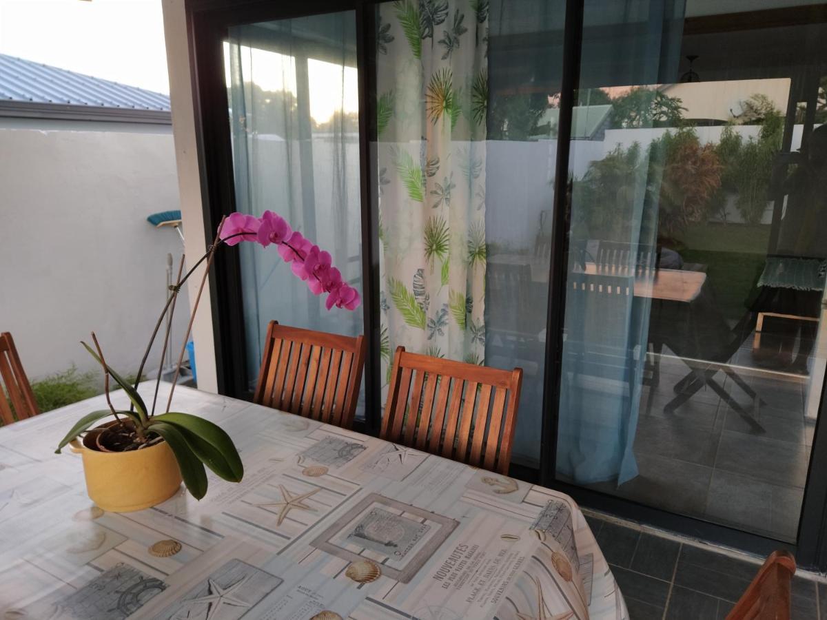 Jolie Maison T3 A St Pierre, 2 Chambres Avec Sdb, Grande Varangue, Jardin Saint Pierre Dış mekan fotoğraf